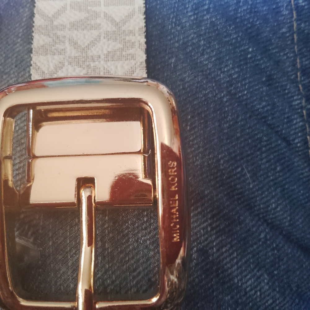 Michael Kors Belt size Small